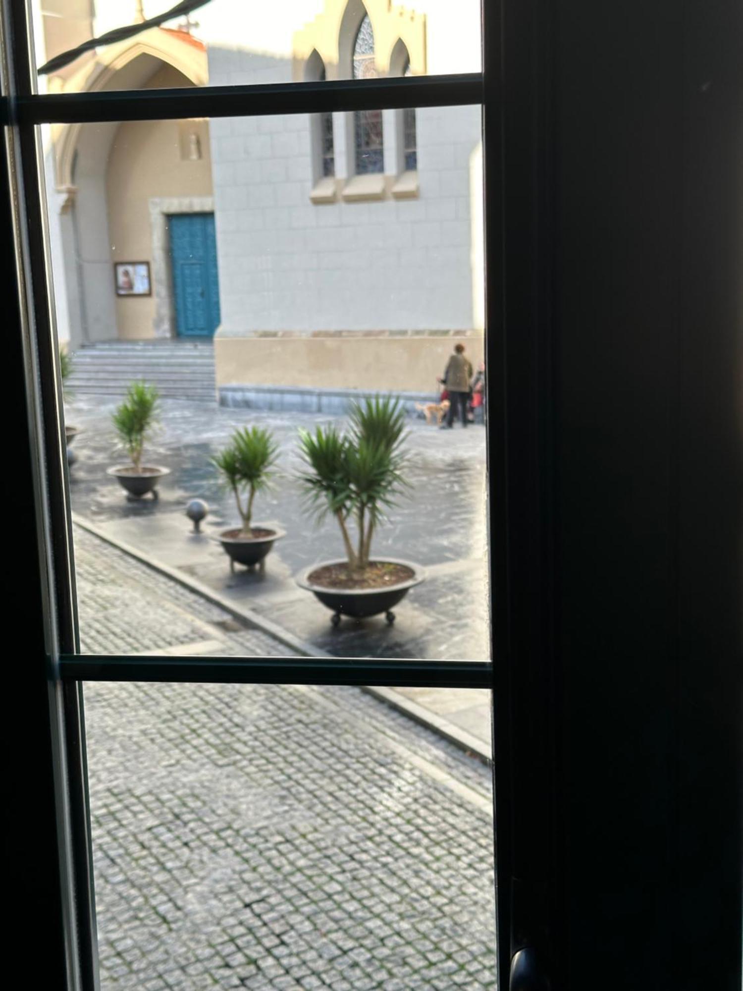 Apartamentos Urbanin I Plaza Ayuntamiento Cudillero Eksteriør billede